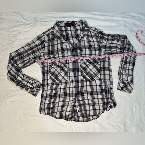 Sanctuary Plaid Boyfriend Shirt Button-Up Black/White Checkered Flannel Size S - Picture 8 of 11